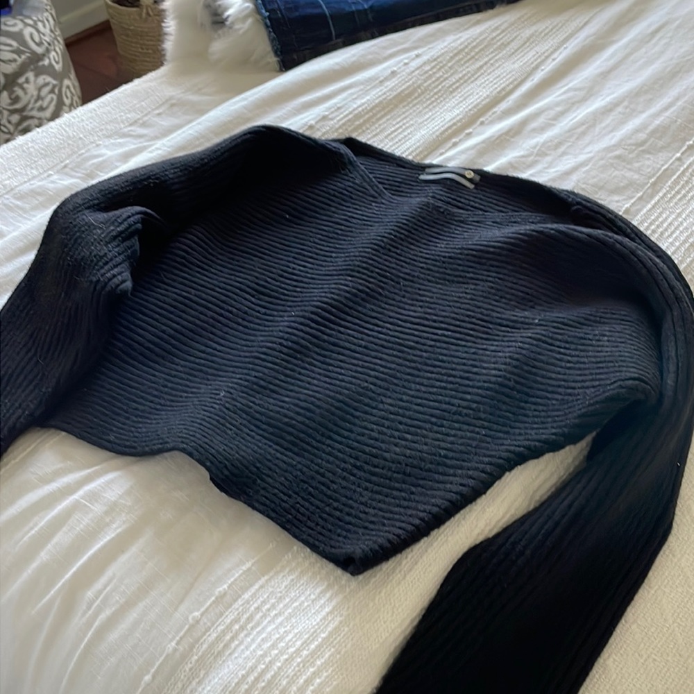 Black cropped sweater, XS, 3/4 sleeve, boat neck. Excellent condition